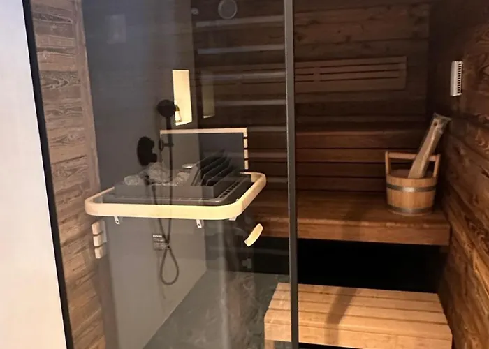 By The River In Gstaad With Sauna Feriehus